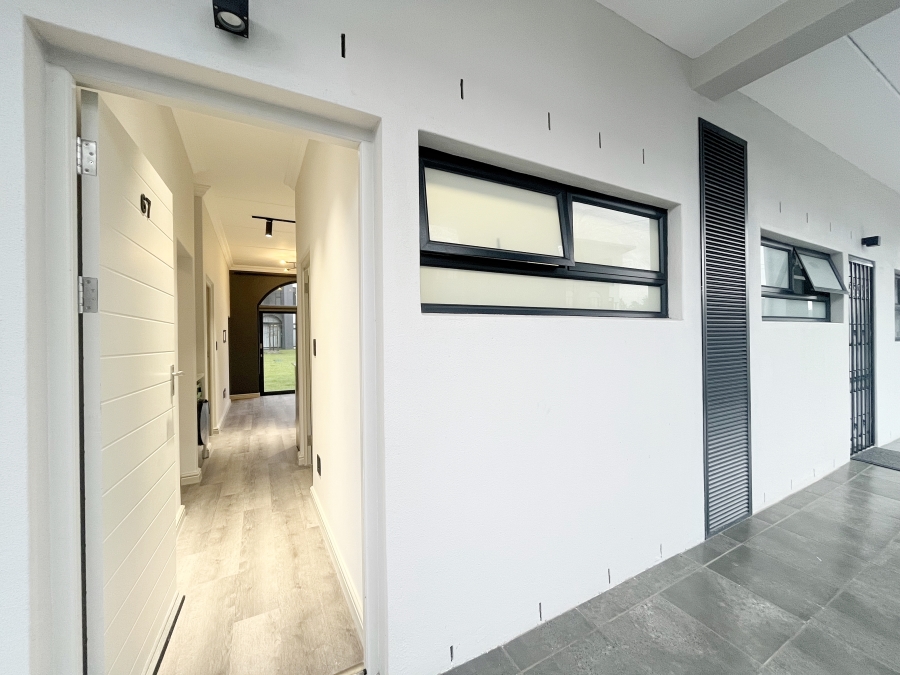 To Let 2 Bedroom Property for Rent in Brackenfell South Western Cape